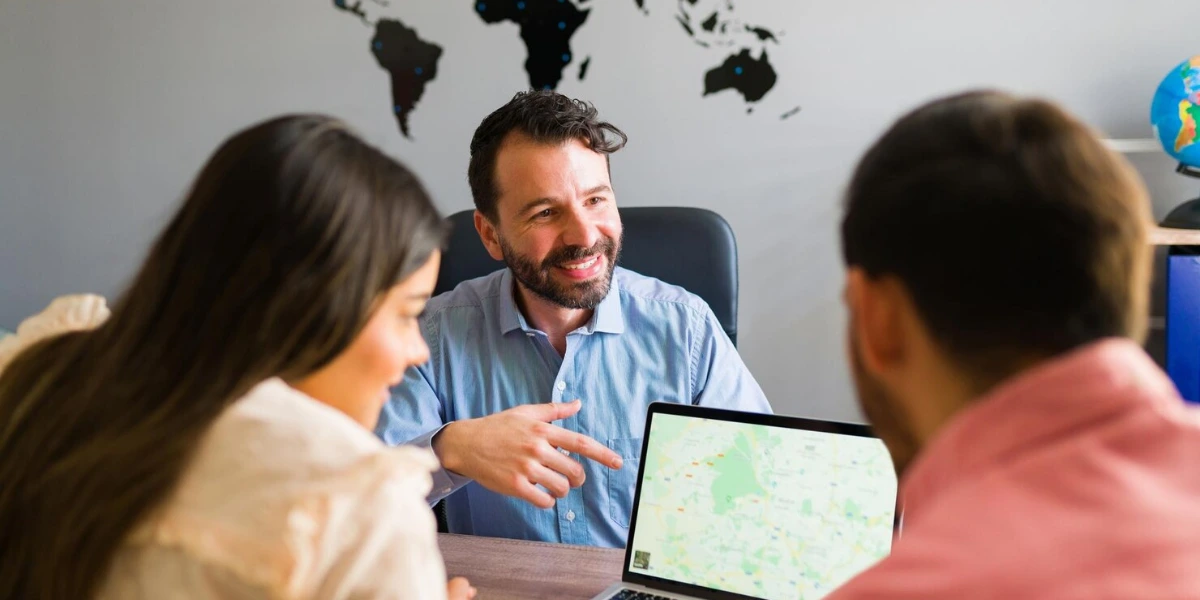 Solución de IA comercial para negocios turísticos